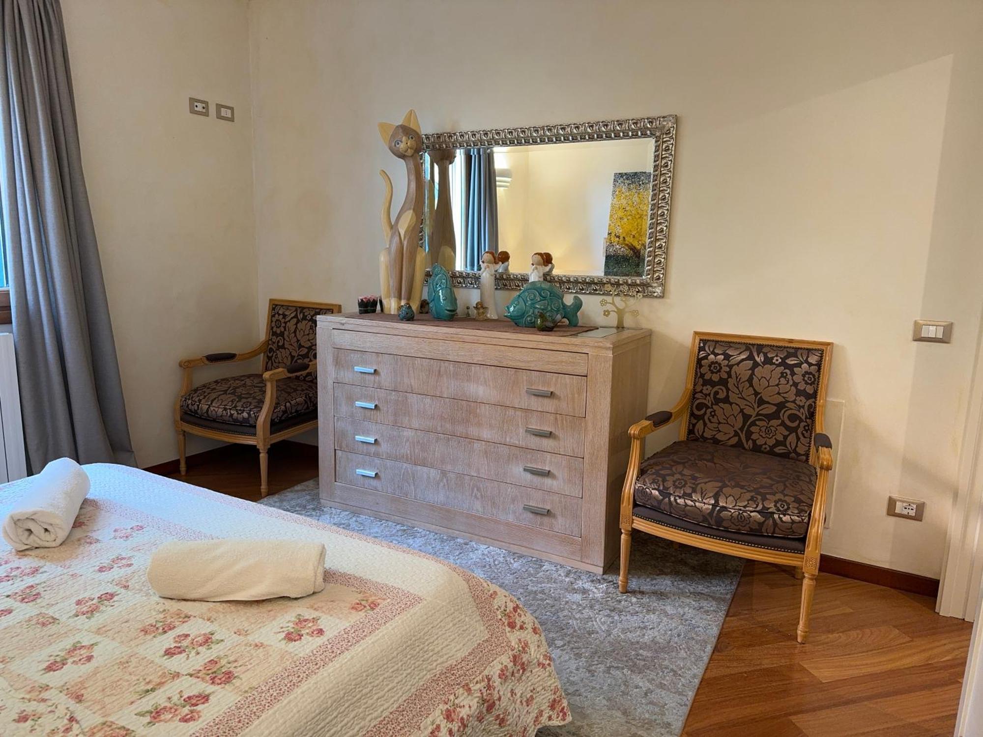 Casa Perfetta Per Grandi Famiglie, Con Jacuzzi Villa Bevera  Luaran gambar